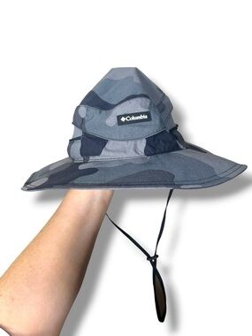 Columbia Bora Bora Printed Booney Hat Gray Camo Print